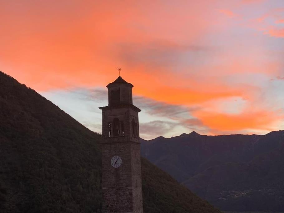 Casa Del Cios Calda E Intima Casetta Immersa Nel Verde Delle Montagne Alpe Basciumo Exteriör bild